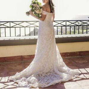 Pronovias Wedding Dress